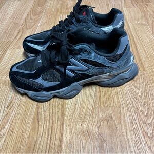 New Balance 9060 Women's Sneakers Size 8.5